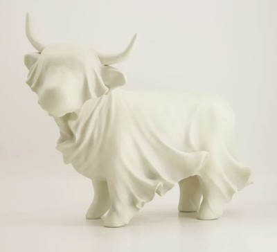 Cracker Barrel Exclusive 2026 White Highland Cow Resin Ghost, 18'' NIB