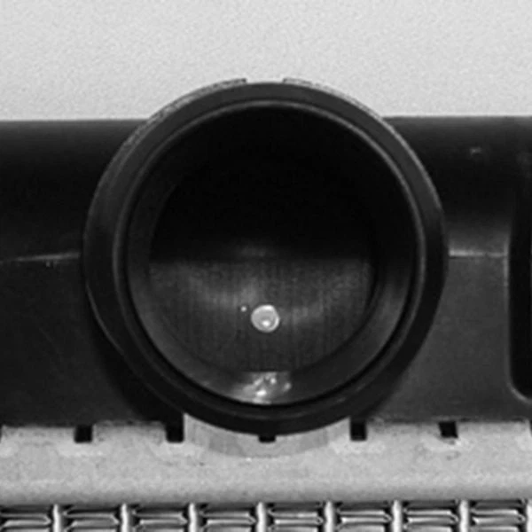 For Nissan Altima 2002-2006 TYC 2415 Engine Coolant Radiator - Image 3 of 4