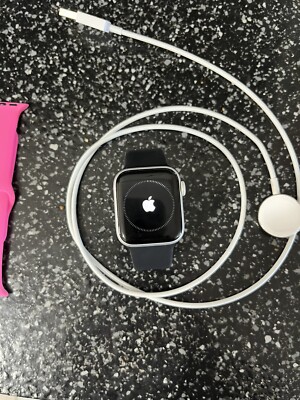 Apple Watch Series 5 40mm Aluminum Case with Multiple Bands