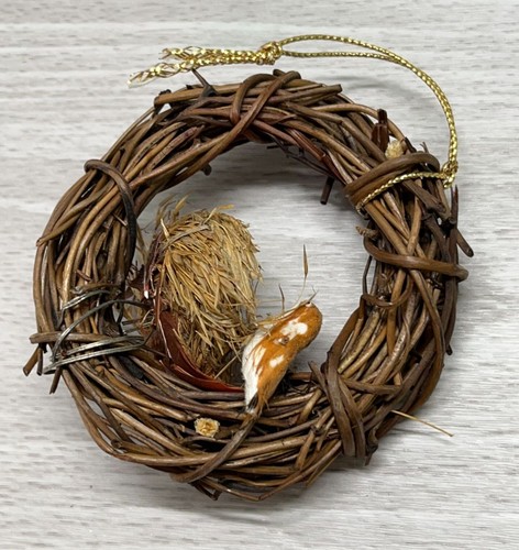 Vintage Bird Nest Christmas Tree Ornament Mama Bird and Babies 3 Inch - Picture 4 of 6
