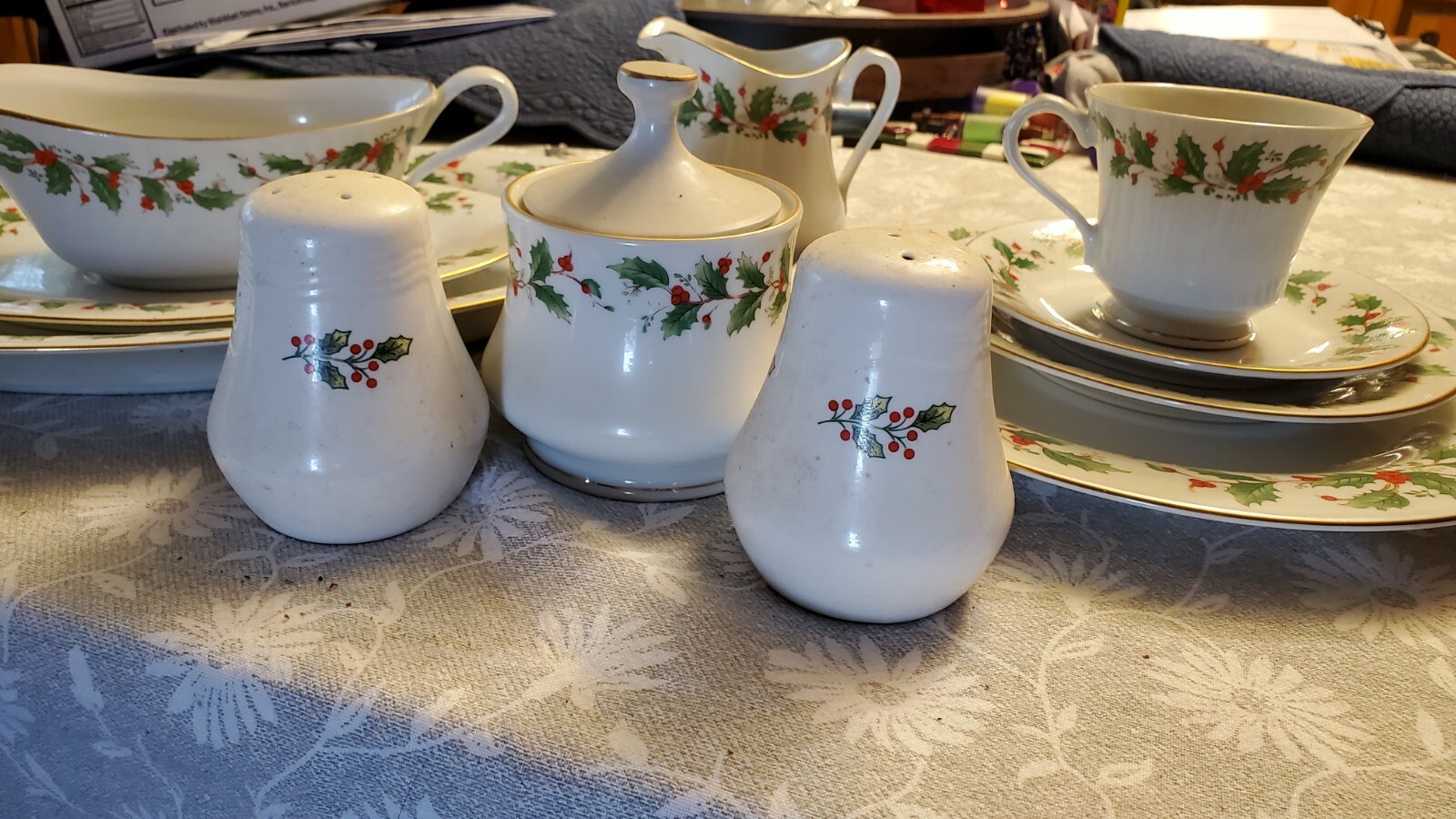 China Pearl Fine China Noel. 8 Place Set. eBay