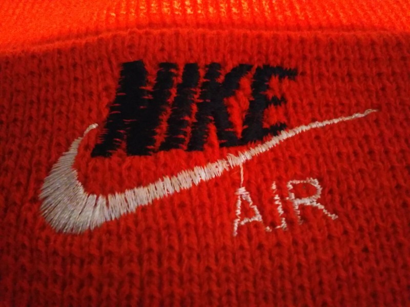 NIKE AIR Red Beanie Youth size VTG NWOT