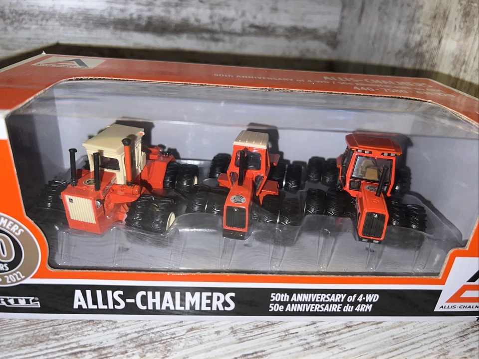 1/64 Scale Allis Chalmers 50th Anniversary Tractor set 440 7580 4W-220 - Image 2 of 4