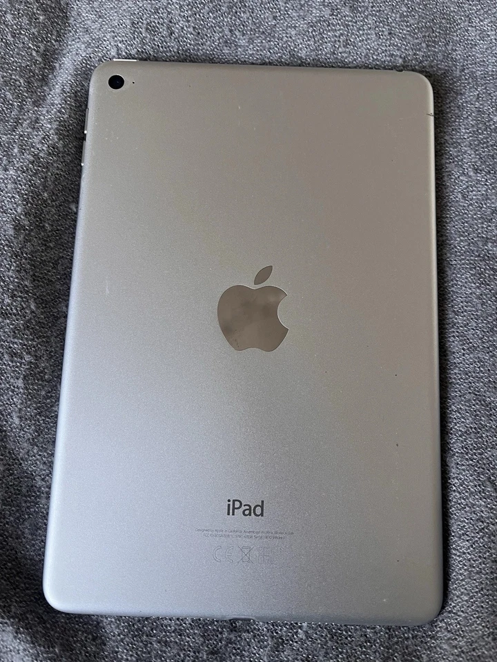 Apple iPad mini (4th generation) · 128GB · Wi-Fi, foto 4 de 5
