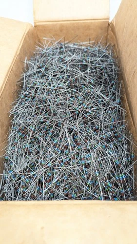 12+ LB Bulk Lot 56 Megohm 56M Ohm Axial Lead Resistors Vintage Uncut Leads - product listing photo
