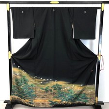Kimono Black Tomesode Artists work Beautiful pine pattern with birds running wa