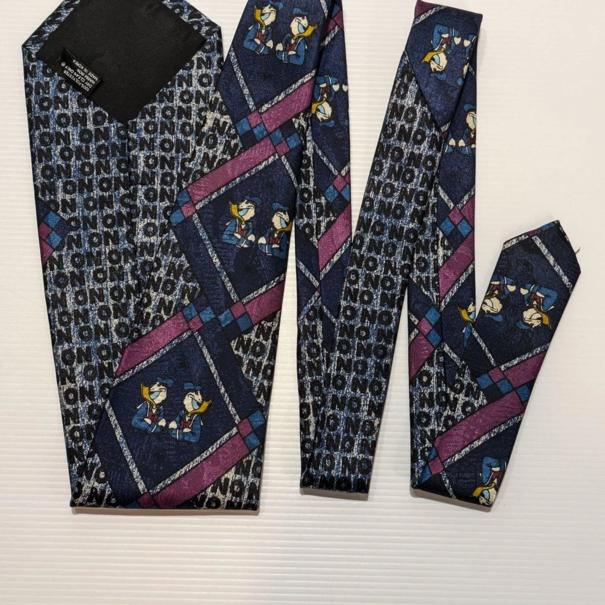 Vintage 90s Grumpy Donald Duck No Novelty Wide Tie Davenport Disney
