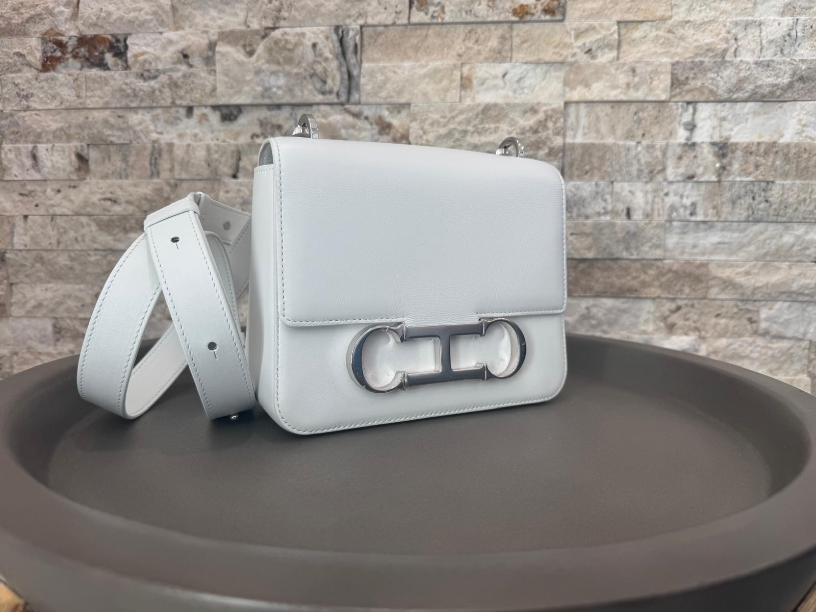 Carolina Herrera New — image 3