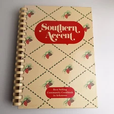 Junior League Cookbook of Pine Bluff Arkansas Southern Accent Spiral Bound 1994