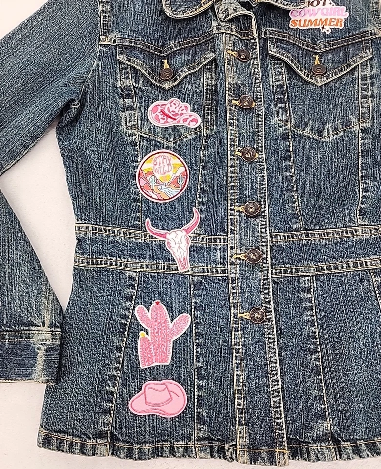 Chaqueta vaquera pequeña para mujer Axcess vaquero/niña parches occidentales reciclada ¡DIVERTIDA! Foto 4 de 4
