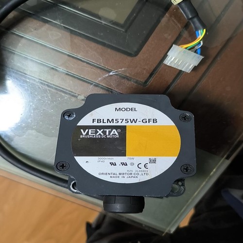 New VEXTA FBLM575W-GFB Motor FBLM575WGFB