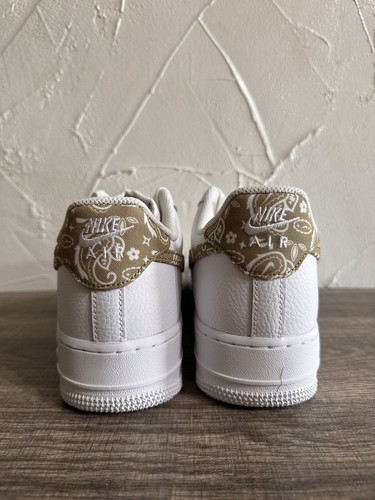 Nike Air Force 1 Low Barley Paisley Women’s Size 11 DJ9942-101 Missing Lid - Picture 3 of 5