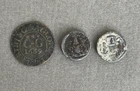 1669 GLOUCESTER TRADE TOKEN farthing & LEAD SEALS Johnnie Walker whisky