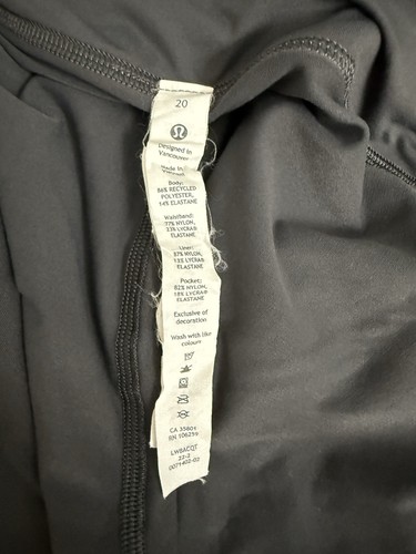 Falda Lululemon Pace Rival para mujer talla 20 larga - 15” de largo usada en excelente estado + floral viva - Imagen 6 de 7