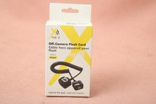 Xit XTSCC Heavy Duty Off-Camera Flash Cords that Stretch to 7.5-Feet for Canon