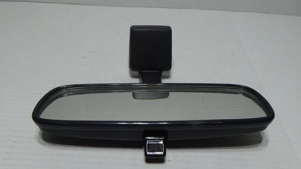 2007-2014 Toyota FJ Cruiser Manual Interior Rear View Mirror Black - Image 2 of 4