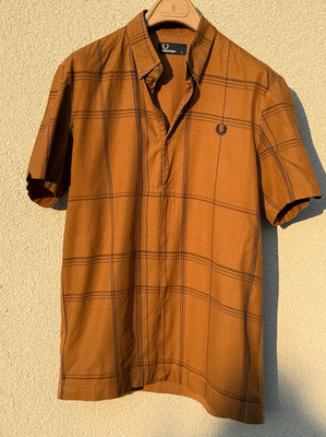 FRED PERRY Hemd Herren MEDIUM Kurzarm Grid Check Jersey Rücken camel hellbraun sehr guter Zustand