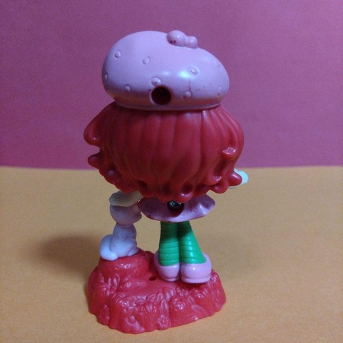 37 McDonald's Strawberry Shortcake 4 Piece Figure Meal Toy - Picture 4 of 10