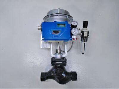 Armstrong 1500 1-1/4'' NPT 2-Way Actuated Control Valve W/ Eckardt Positioner