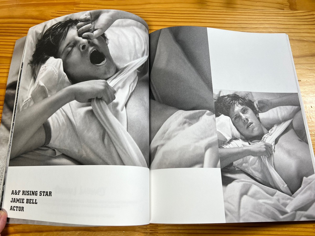 BRUCE WEBER 撮影 アバクロカタログ 16800→13800 BRUCE WEBER 撮影 アバクロカタログ 16800→13800 - メルカリ