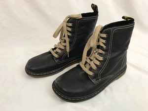 dr martens soft wair