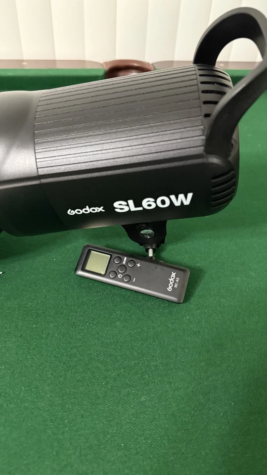 Godox SL-60W SL60W CRI95+Qa90 5600±300K Bowens Mount LED Video Light,433MHz Gro - Image 3 of 4