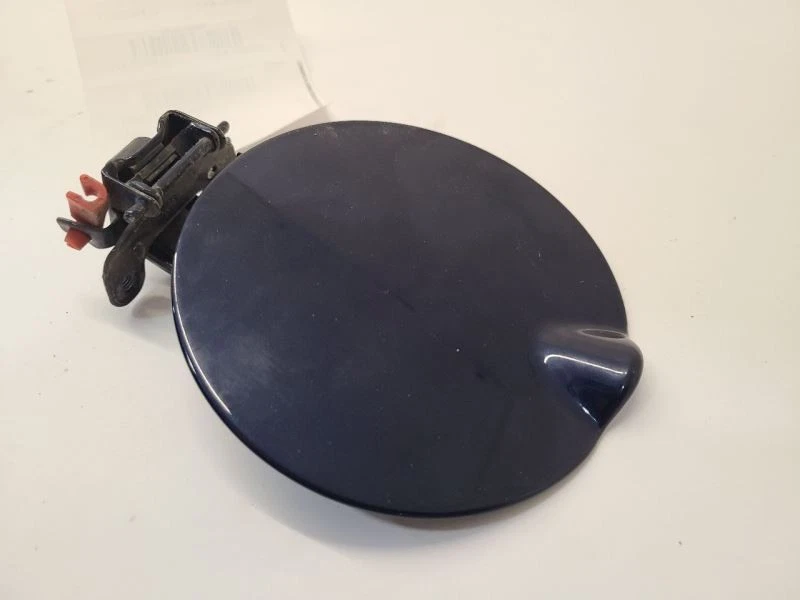 Dodge Grand Caravan 2011-2020 puerta de llenado de combustible azul Foto 3 de 4