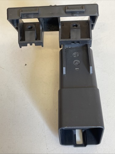 Audi Skoda VW Seat Diesel 9-Pin Glow Plugs Relay Bosch 038907281D - Picture 5 of 7