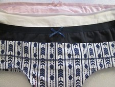 New 4 Ladies Thongs Cotton Panties  Size XL  Pink, Navy Print, White, Navy  