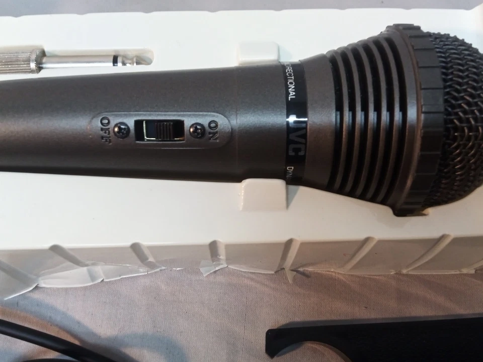 JVC MV-20 Vocal Dynamic Microphone Uni-Directional 10 feet cord - Untested - Image 2 of 4