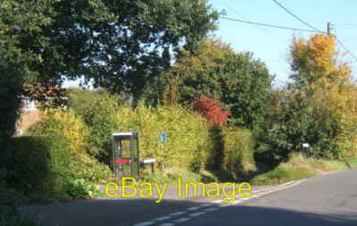 Foto 6x4 Telefonzelle, Belstead an der Kreuzung von Grove Hill und Holly c2008