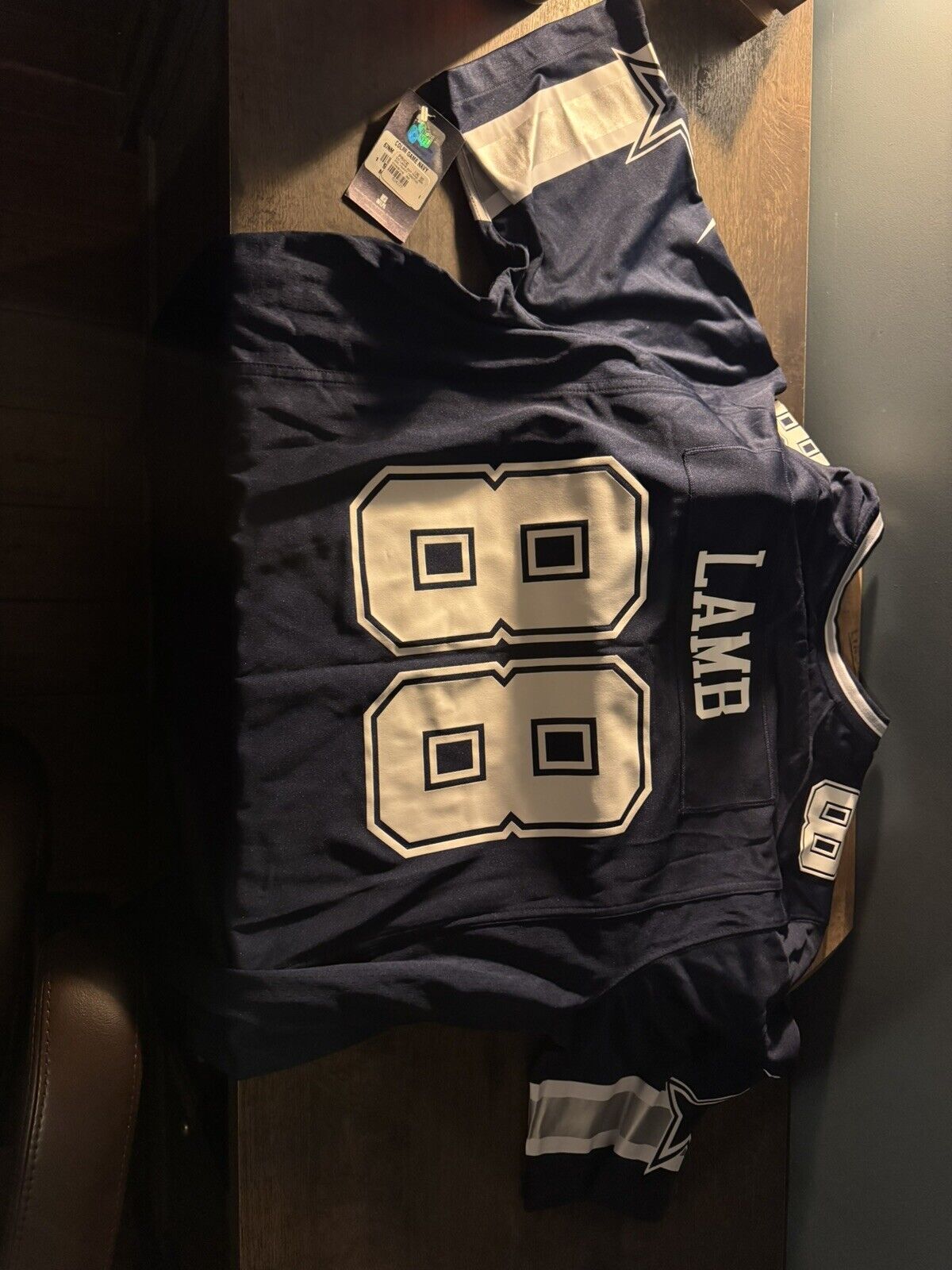 Picture 1 of 2