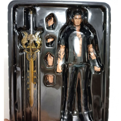 Play Arts Kai Final Fantasy XV Gladiolus Amicitia 11