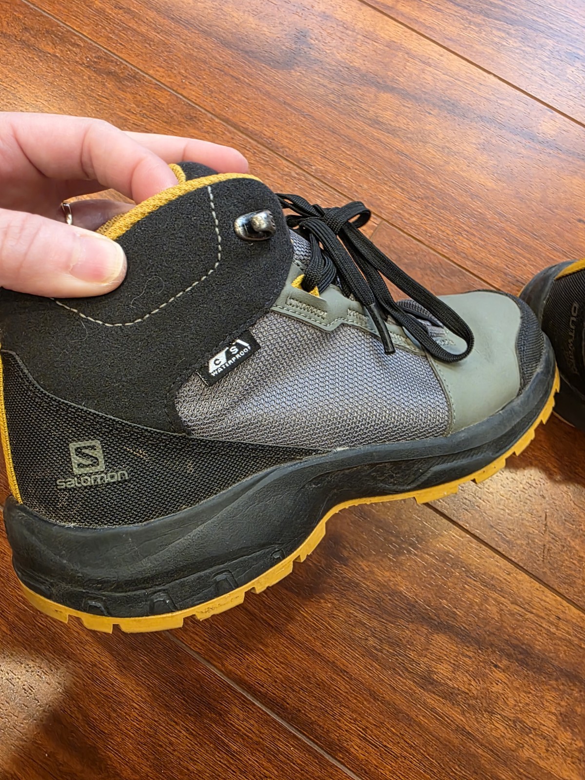 Stivali da trekking Salomon Outward CSWP J bambino taglia 3