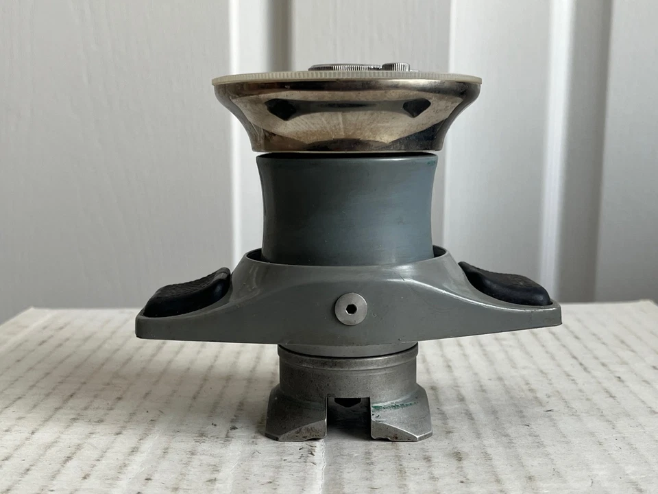 Kit Probador de Dureza Rockwell Portátil NewAge Industries Ernst (HRB, HRC) Foto 2 de 4