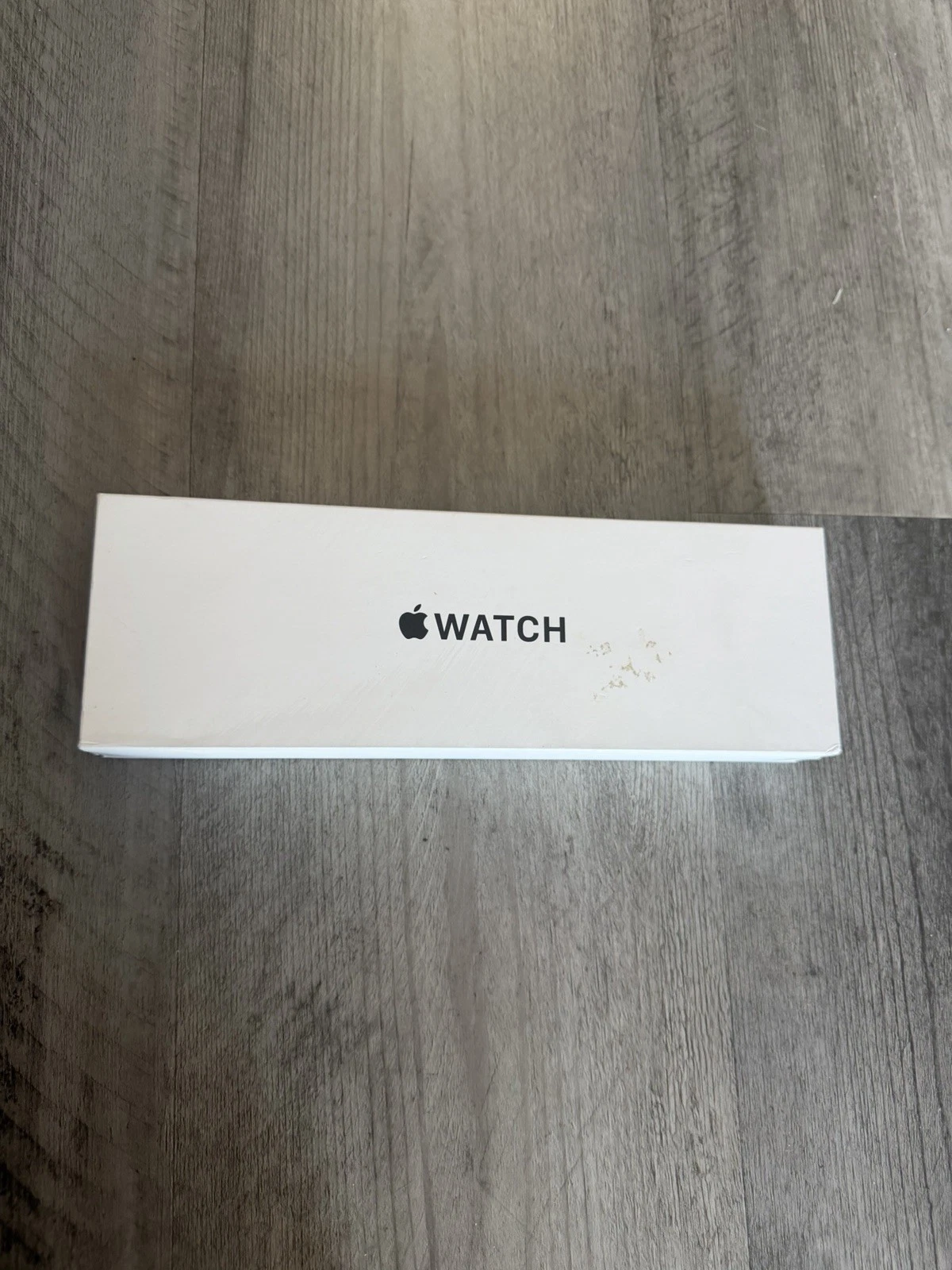 Apple Watch SE 2nd Gen (GPS) 40mm Aluminum Case w/ Starlight Sport Band MXEF3LLA