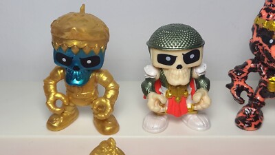 Treasure X Dino Gold - Moose Figure Weapon Accessories Lot (T12