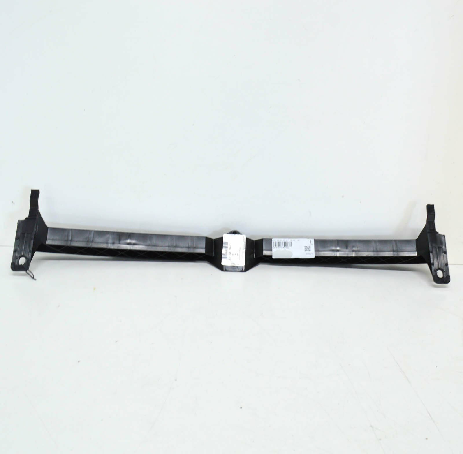 NEW VOLKSWAGEN JETTA MK6 RADIATOR UPPER SUPPORT BRACKET 5C6805706D 