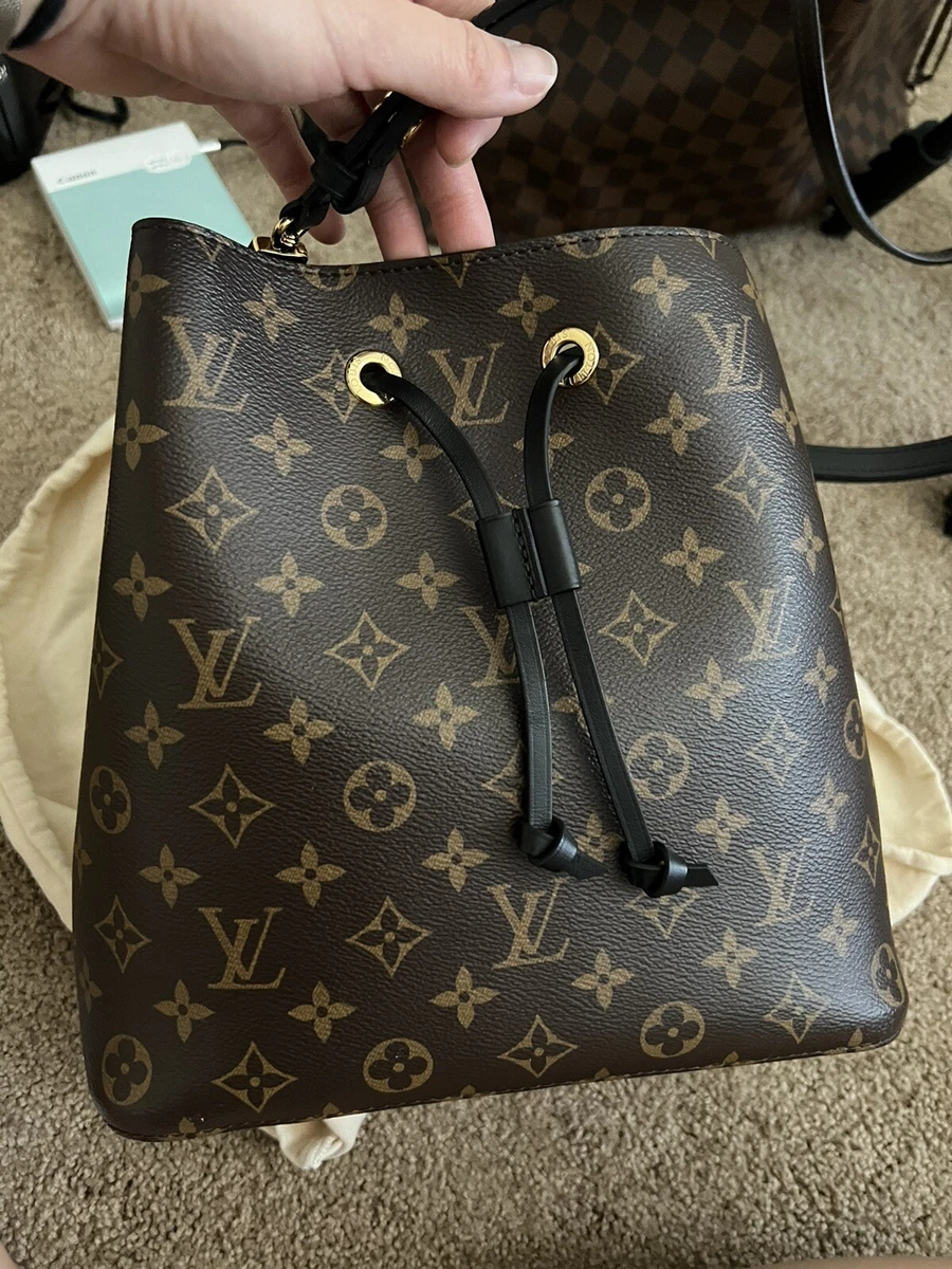 Louis Vuitton Black and Beige Empreinte Monogram NeoNeo mm Bucket Bag Gold Hardware (Like New)