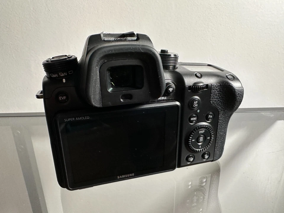Samsung NX1 Digitalkamera 28,2MP Body in gute Zustand mit OVP - Bild 3 von 4