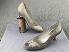 Stuart Weitzman Silver Leather Peep Toe Heels Pumps Size 7.5 Unworn — photo 2