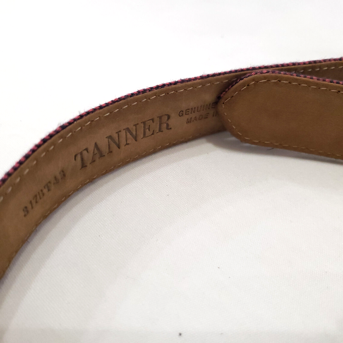 Tanner Made in Italy Pink Leather Belt Buy Powder Pink Patent Leather Belt - Oval Gold Buckle  main image 3
