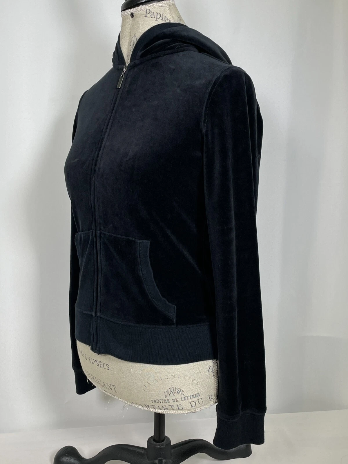 UNDERCOVER Felpa Victoria Secret peluche e velluto lussureggiante con cappuccio zip davanti donna MEDIA