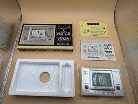Nintendo Game & Watch Green VERMIN MT-03 Silver Series 1980 With Box