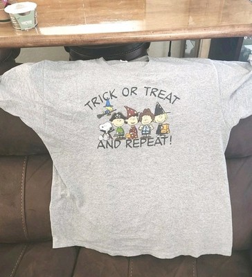 Peanuts Snoopy Charlie Brown Halloween T Shirt Size 2x Trick Or Treat