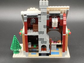 LEGO Creator Expert: Winter Village Bakery (10216) No Box or Manual