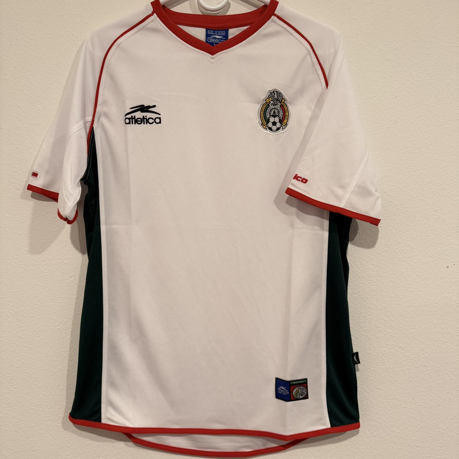 Mexico Men’s White Soccer Jersey Large