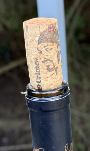 Set 4 bottiglie di vino Snoop Dogg vuote - Foto 4 di 7