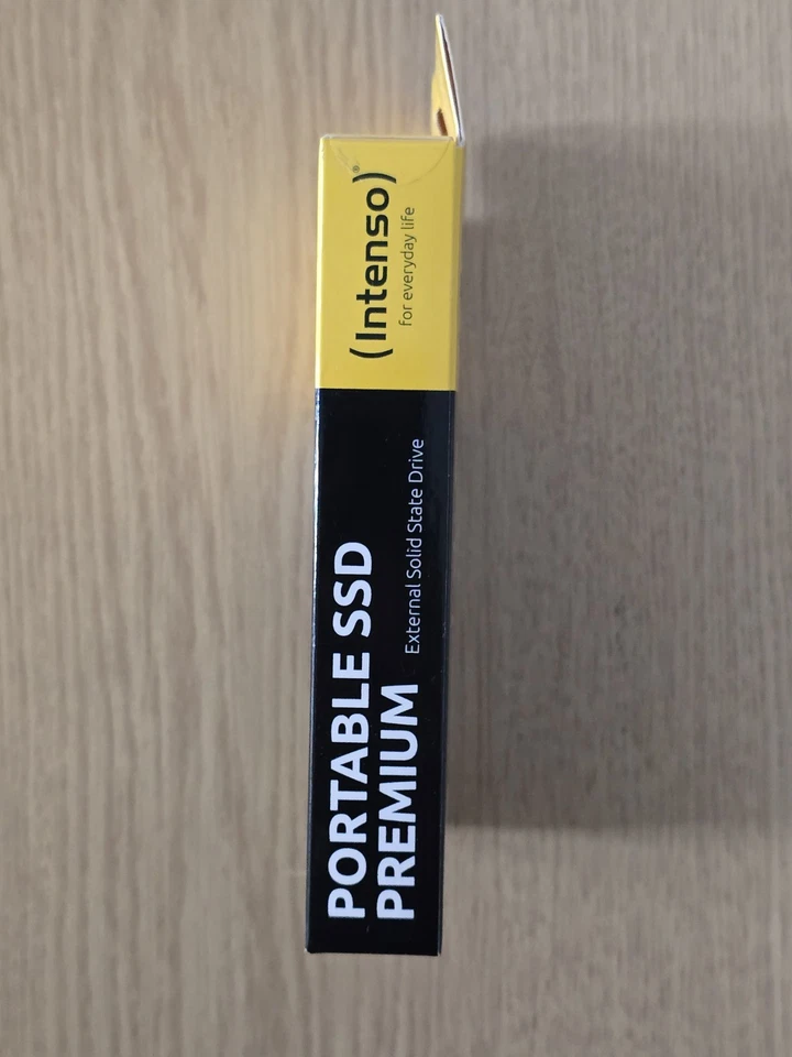 Intenso Portable SSD 1TB Premium With 320MB/s Brand New Sealed - Image 3 of 4