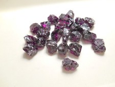 Purple Garnet faceting rough parcel. - 109.0 cts. - 3.5 - 5.8 ct.  clean. Orissa